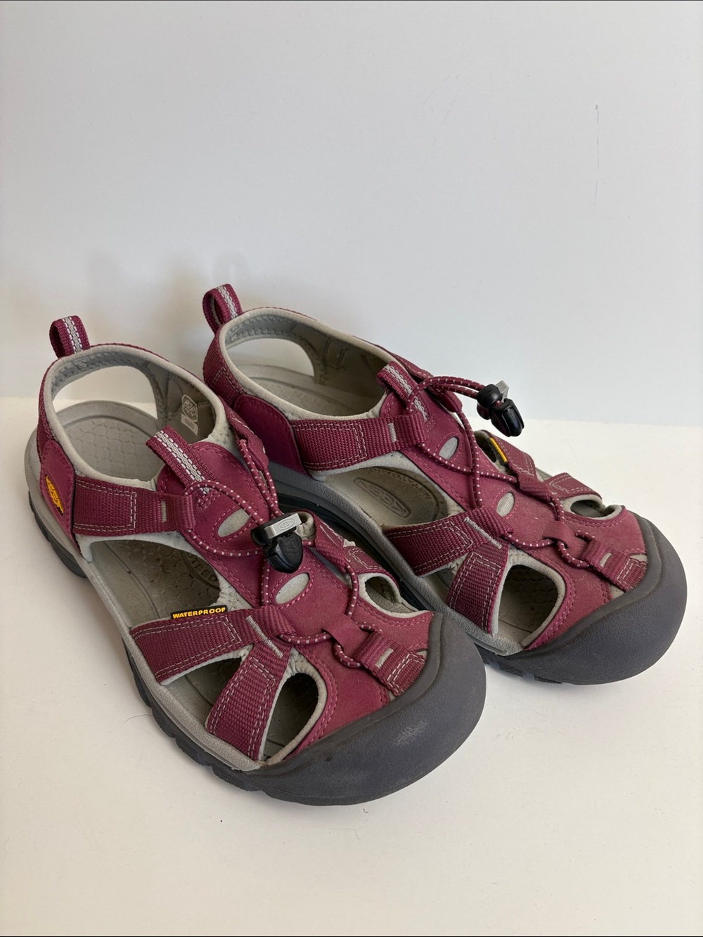 Keen waterproof athletic sandals Size 10